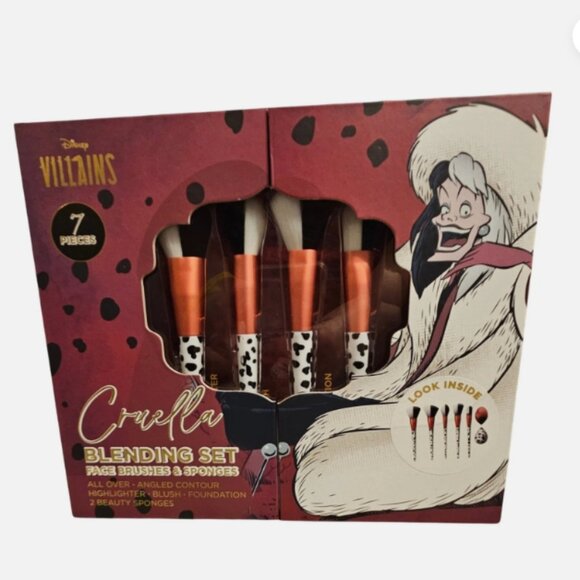 Disney Villains Cruella Blending Face Brushes and Sponges Makeup Set - Picture 1 of 4